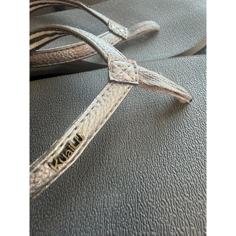 Kuailu Womens Flip Flop Sandals Silver Metallic Straps Gray Comfort Thong 10in